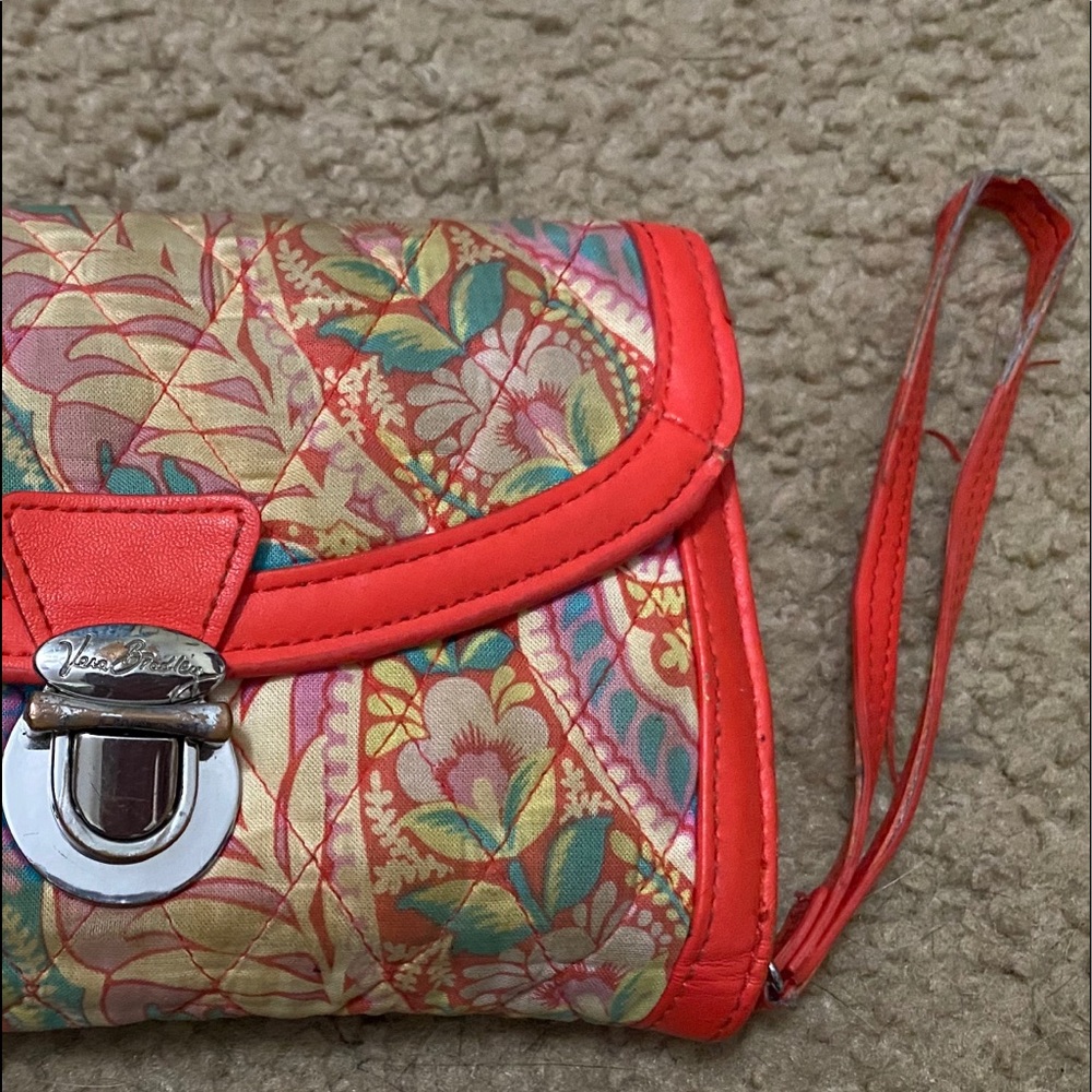 Vera Bradley Ultimate Wristlet- Paisley